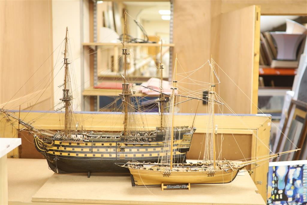 A model of The Victory, width 90cm, and a model of The Marseille